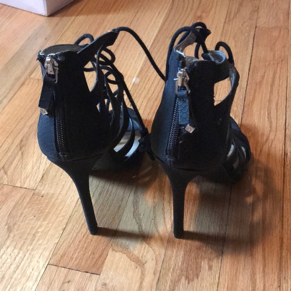 Heels worn 1 time - Picture 2 of 3